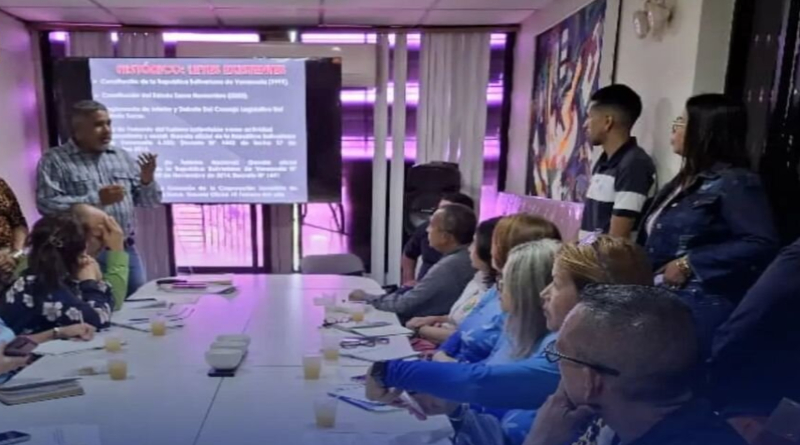 Debaten propuestas para reformar ley de turismo en Sucre