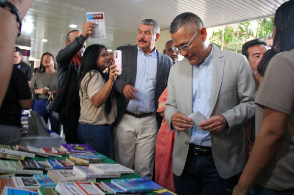 Filven Zulia celebra lectura como acto de soberanía cultural