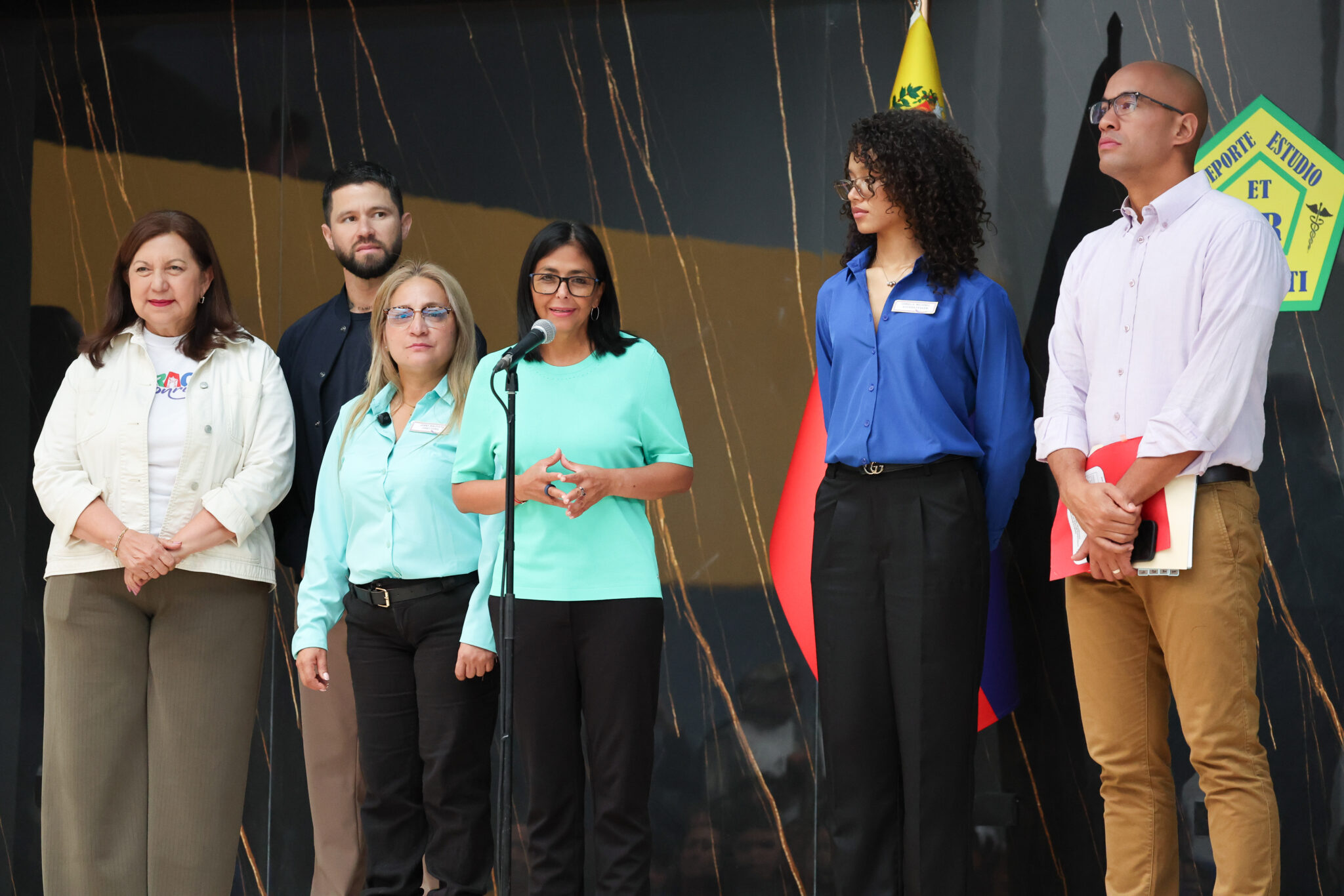 Gobierno fortalece formación técnica juvenil para impulsar producción nacional